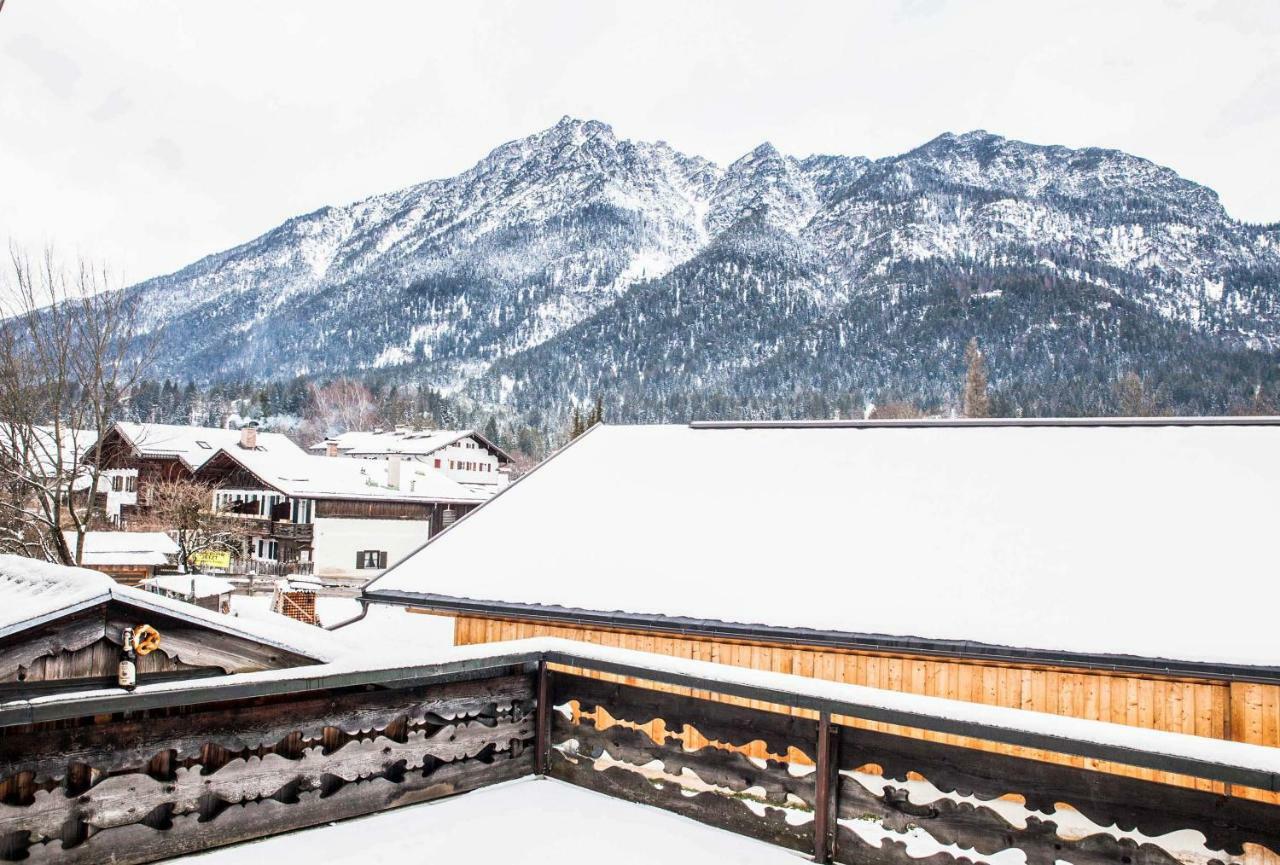 Ferienhaus Butterfly Daire Garmisch-Partenkirchen Dış mekan fotoğraf