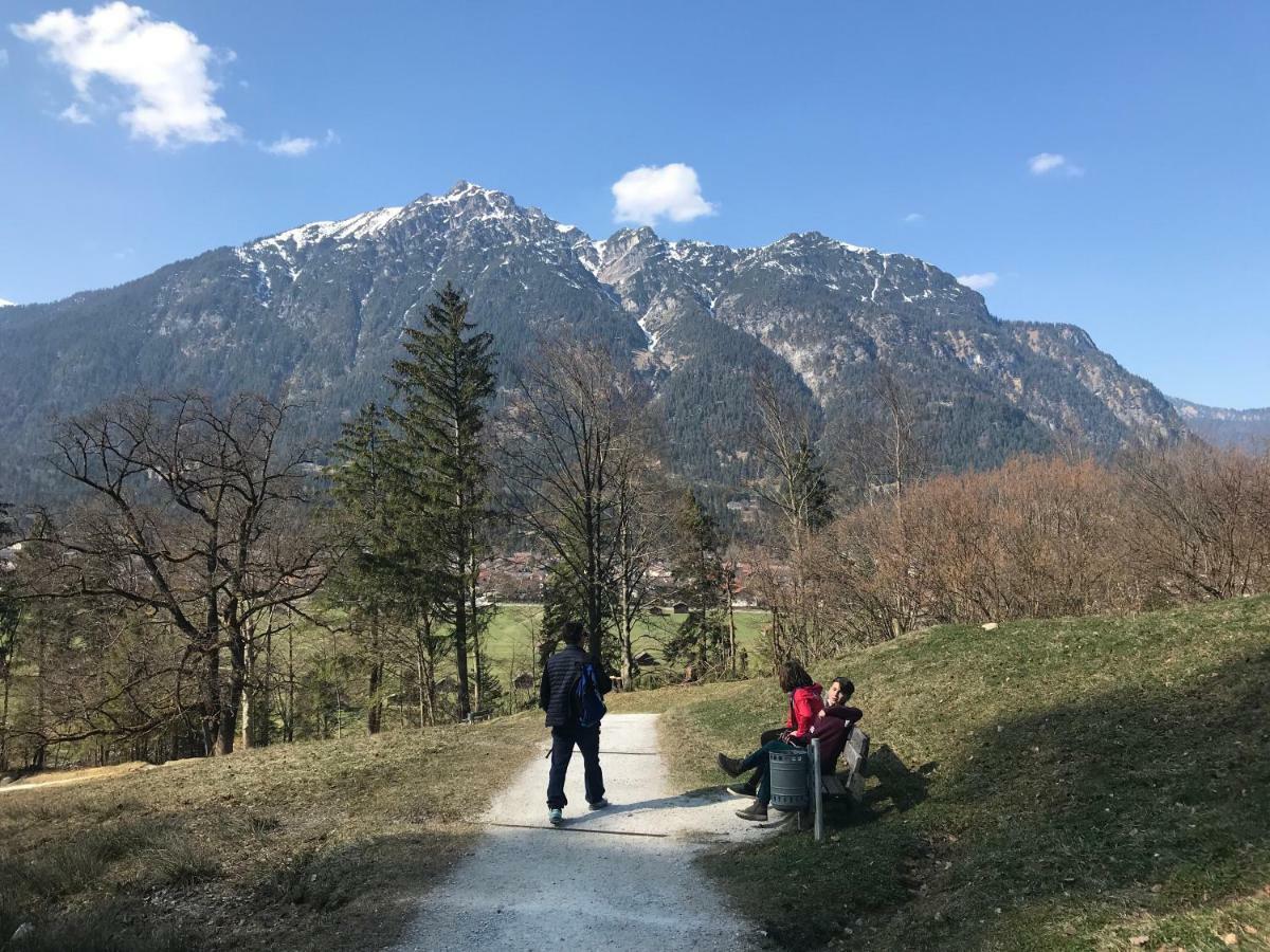 Ferienhaus Butterfly Daire Garmisch-Partenkirchen Dış mekan fotoğraf