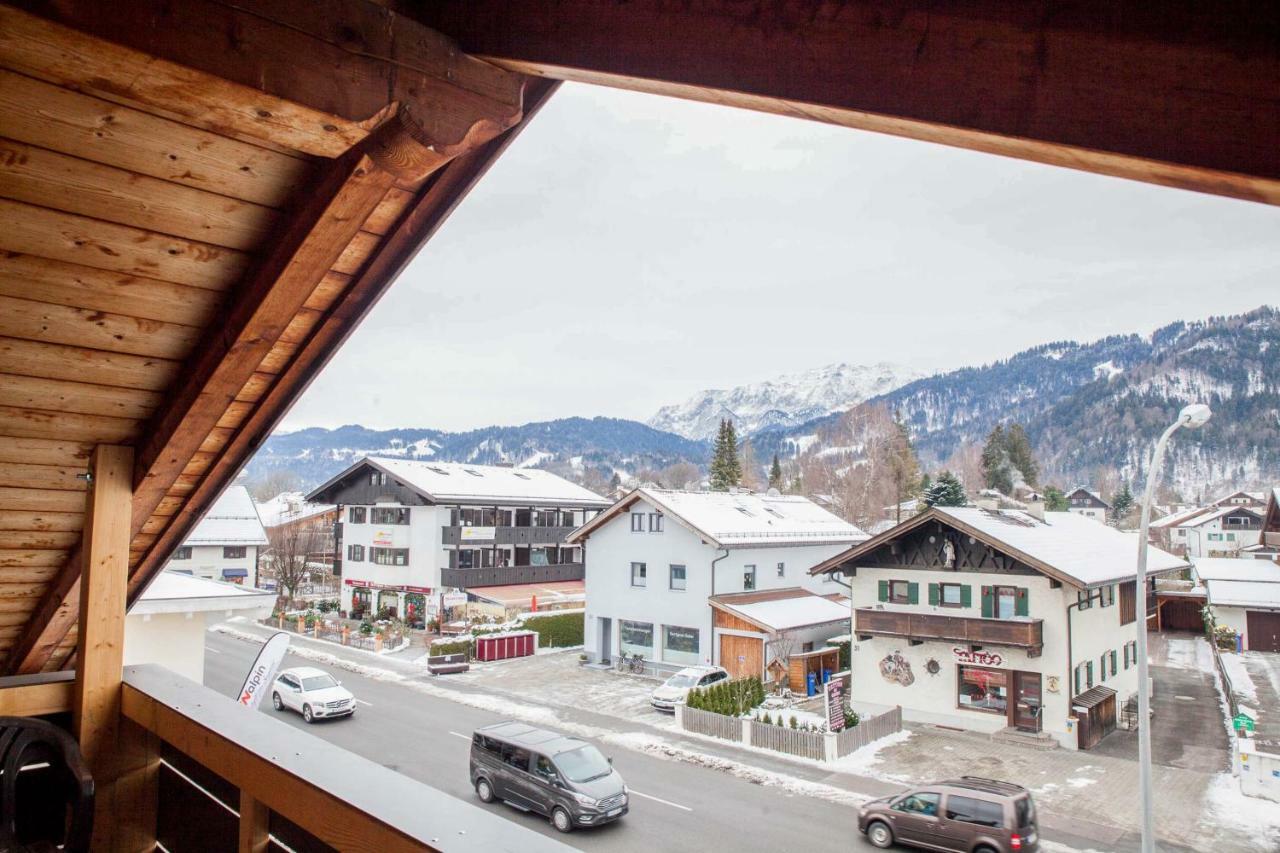 Ferienhaus Butterfly Daire Garmisch-Partenkirchen Dış mekan fotoğraf