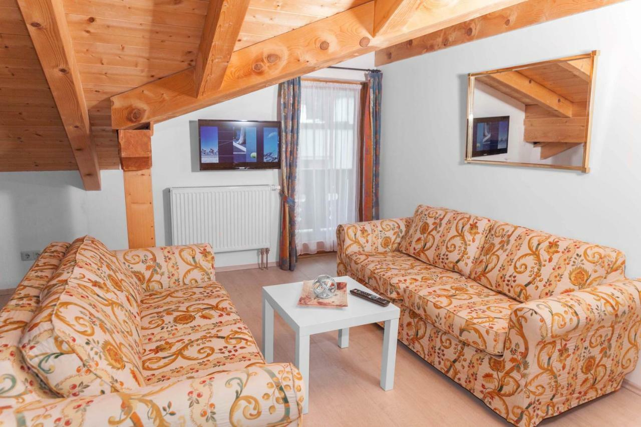 Ferienhaus Butterfly Daire Garmisch-Partenkirchen Dış mekan fotoğraf