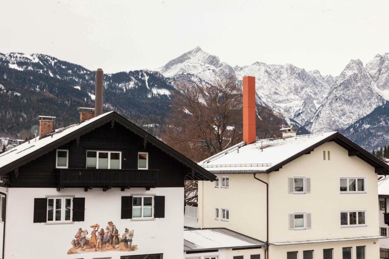 Ferienhaus Butterfly Daire Garmisch-Partenkirchen Dış mekan fotoğraf