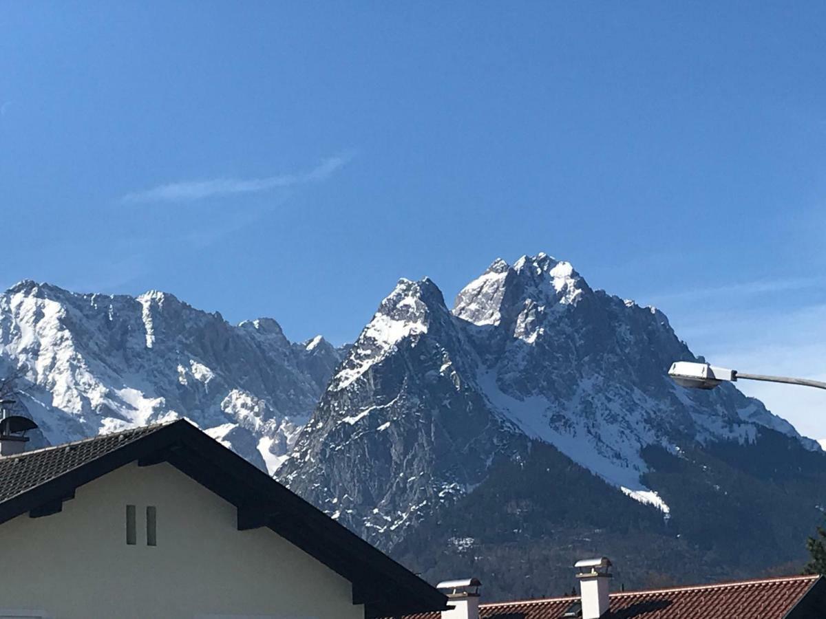 Ferienhaus Butterfly Daire Garmisch-Partenkirchen Dış mekan fotoğraf