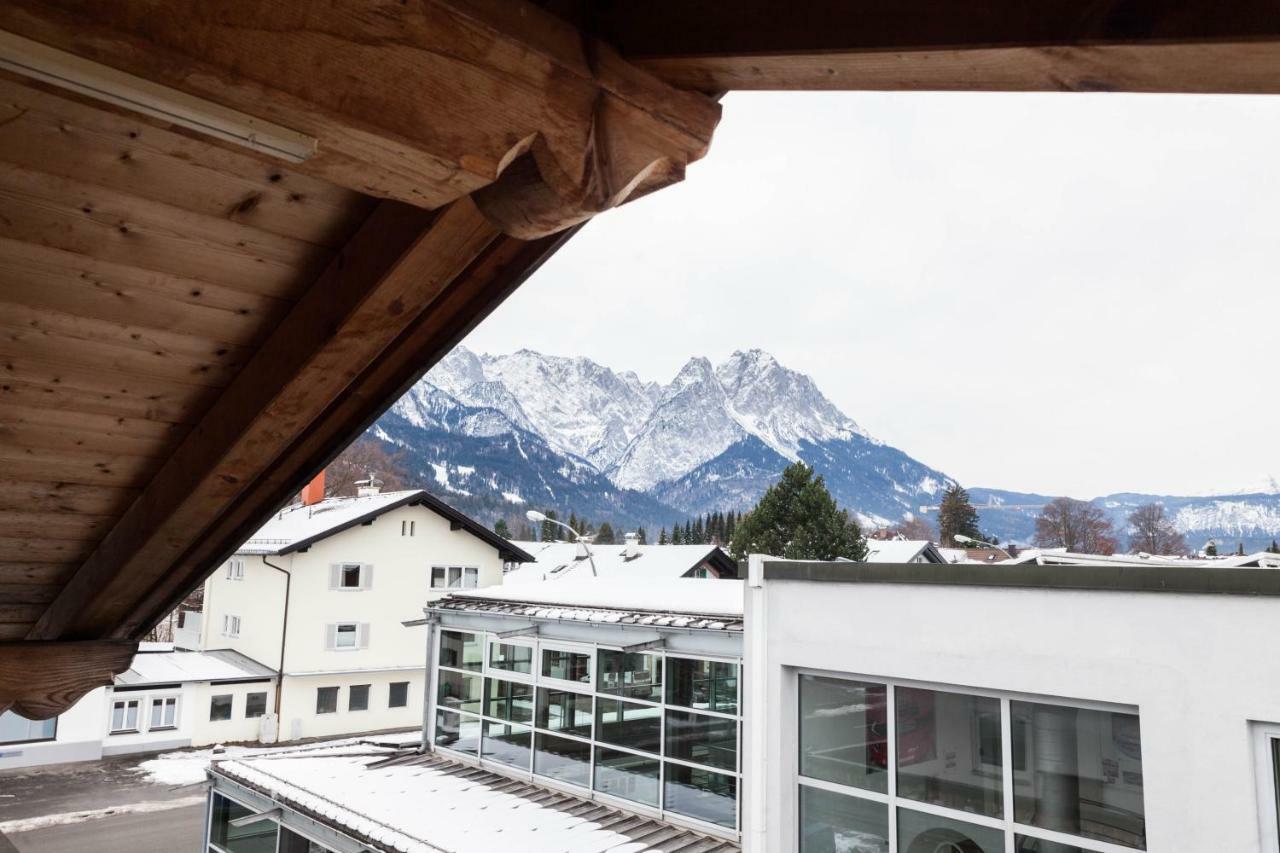 Ferienhaus Butterfly Daire Garmisch-Partenkirchen Dış mekan fotoğraf